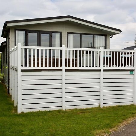 Lovely 3-Bed Cottage In Ely Exteriör bild