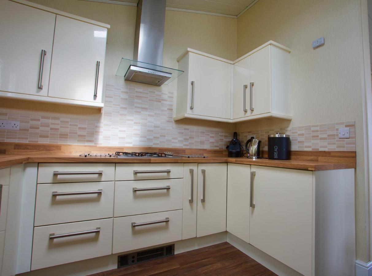 Lovely 3-Bed Cottage In Ely Exteriör bild